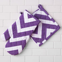 Load image into Gallery viewer, Chevron Cotton Oven Mitt / Pot Holder Set 4 Pack (8 Colors)